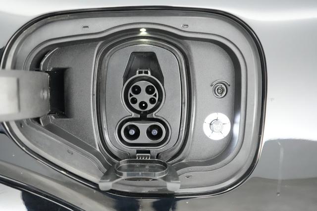 2025 Ford Mustang Mach-E — photo 8 of 21