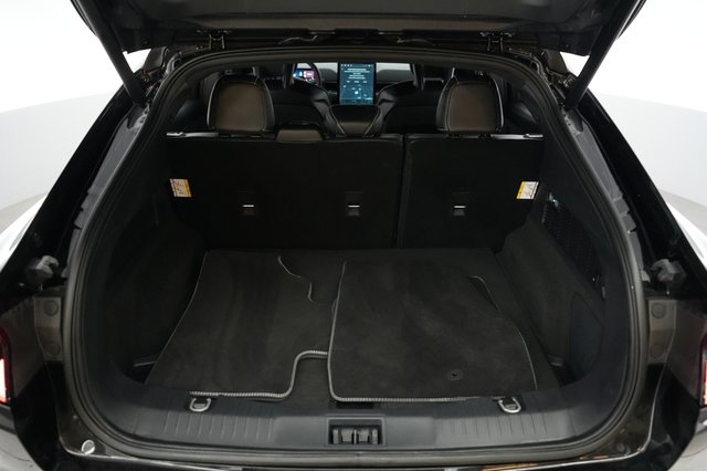 2025 Ford Mustang Mach-E — photo 6 of 21