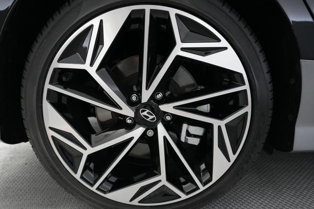 2025 Hyundai IONIQ 6