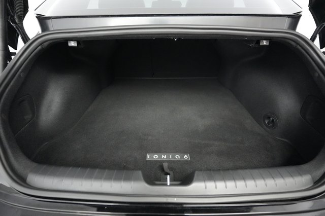 2025 Hyundai IONIQ 6 — photo 6 of 21