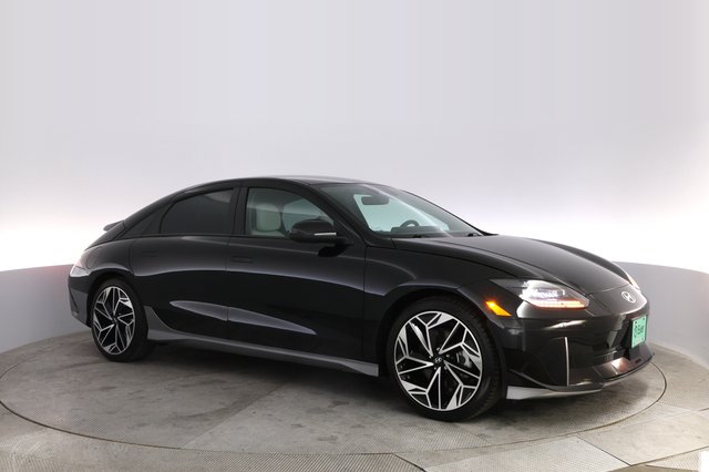 2025 Hyundai IONIQ 6 — photo 11 of 21