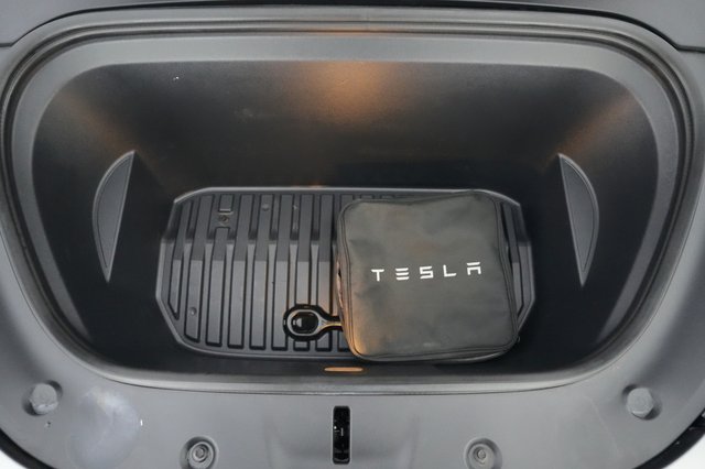 2023 Tesla Model Y — photo 19 of 20