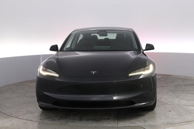 2024 Tesla Model 3 — photo 9 of 21