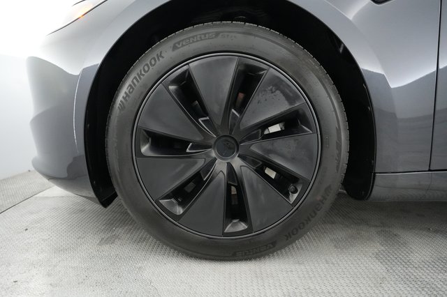 2024 Tesla Model 3 — photo 15 of 21