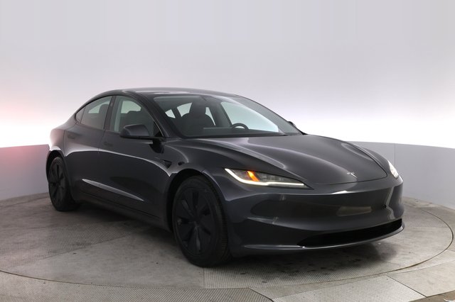 2024 Tesla Model 3 — photo 10 of 21