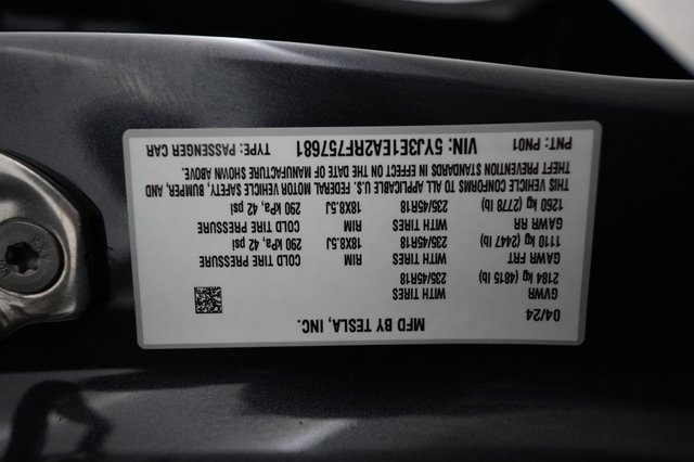 2024 Tesla Model 3 — photo 20 of 21