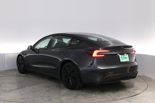 2024 Tesla Model 3 — photo 13 of 21