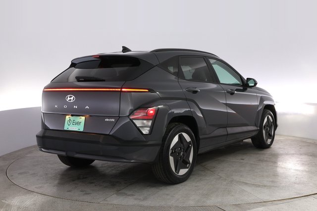 2024 Hyundai Kona Electric — photo 2 of 20