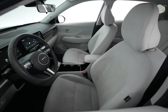 2024 Hyundai Kona Electric — photo 3 of 20