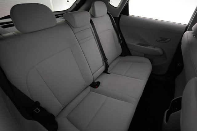 2024 Hyundai Kona Electric — photo 4 of 20