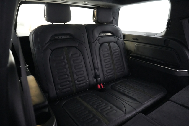 2023 Rivian R1S