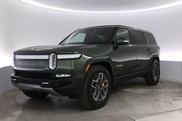 2023 Rivian R1S — VIN 7PDSGABA0PN022019