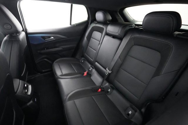 2024 Chevrolet Equinox EV — photo 19 of 20