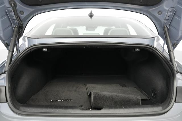 2024 Hyundai IONIQ 6 — photo 6 of 20