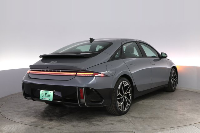 2024 Hyundai IONIQ 6 — photo 2 of 20