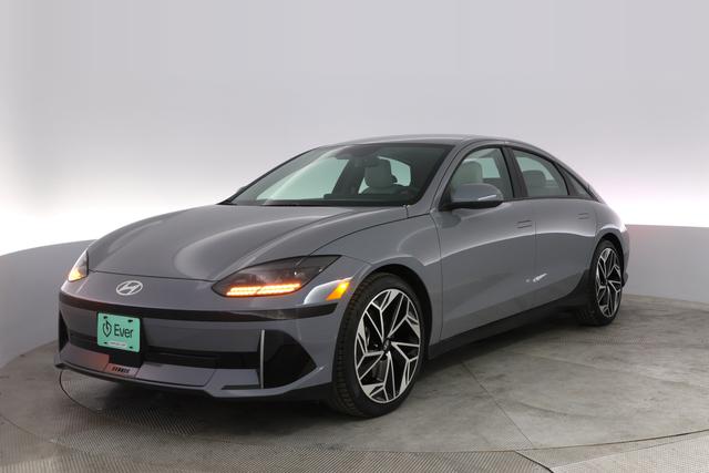 2024 Hyundai IONIQ 6 — VIN KMHM34AA6RA074663
