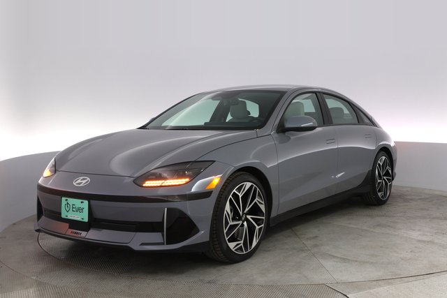 2024 Hyundai IONIQ 6 — VIN KMHM34AA6RA074663