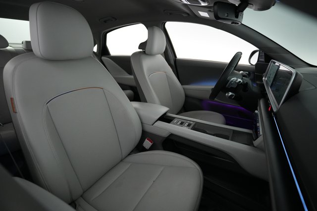 2024 Hyundai IONIQ 6 — photo 18 of 20