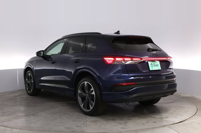 2024 Audi Q4 e-tron — photo 13 of 21
