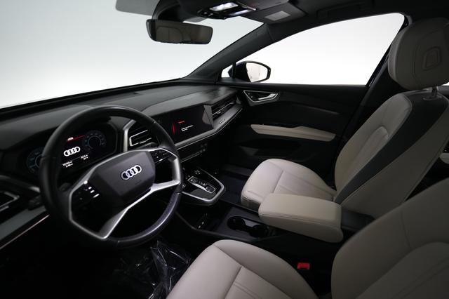 2024 Audi Q4 e-tron — photo 3 of 21