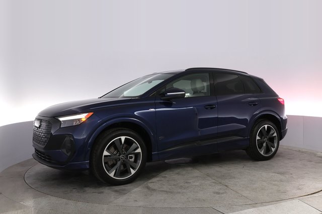 2024 Audi Q4 e-tron — photo 14 of 21