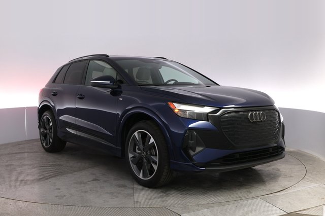 2024 Audi Q4 e-tron — photo 10 of 21