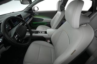 2023 Hyundai IONIQ 6 — photo 3 of 20