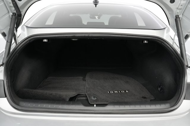 2023 Hyundai IONIQ 6 — photo 6 of 20