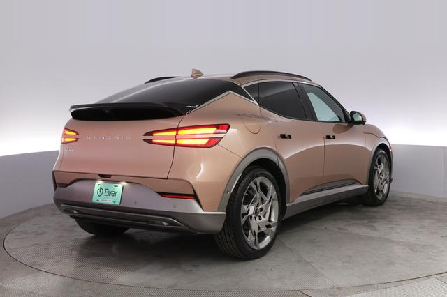 2023 Genesis GV60 — photo 2 of 21
