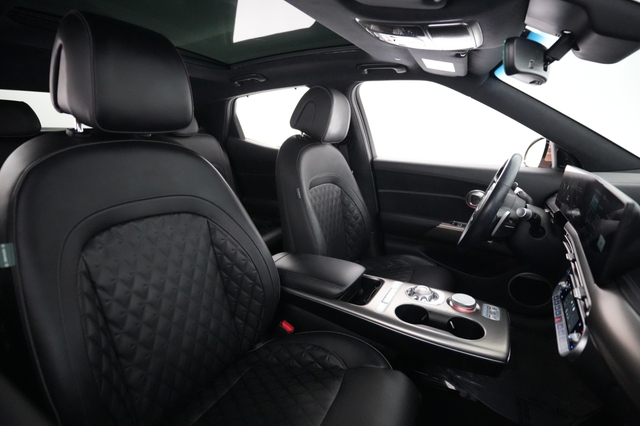 2023 Genesis GV60
