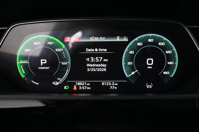 2024 Audi Q8 e-tron — photo 5 of 22