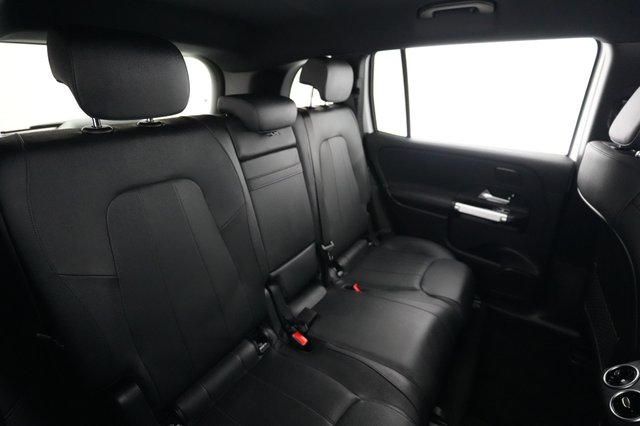 2025 Mercedes-Benz EQB — photo 4 of 20