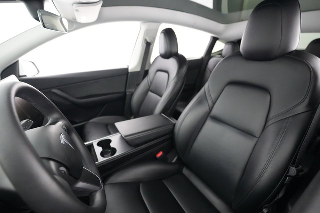 2022 Tesla Model Y — photo 3 of 21