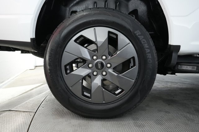 2023 Ford F-150 Lightning — photo 11 of 15