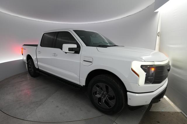 2023 Ford F-150 Lightning — VIN 1FT6W1EV2PWG04465