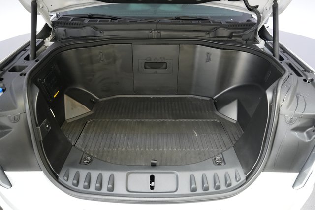 2023 Ford F-150 Lightning — photo 14 of 15