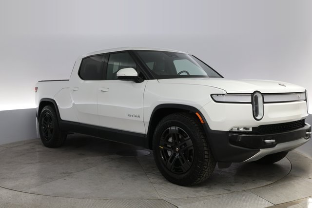 2023 Rivian R1T — photo 10 of 20