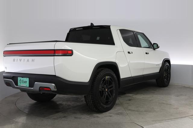 2023 Rivian R1T — photo 2 of 20