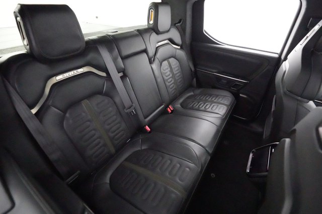 2023 Rivian R1T — photo 4 of 20