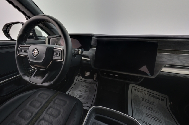 2023 Rivian R1T