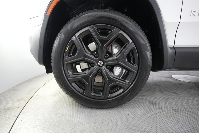2023 Rivian R1T