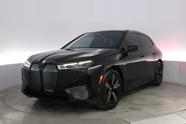 2023 BMW iX — VIN WB523CF02PCM89451