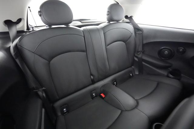 2024 MINI Cooper SE — photo 4 of 20