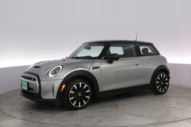 2024 MINI Cooper SE — photo 14 of 20