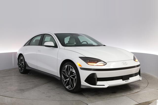 2024 Hyundai IONIQ 6 — photo 10 of 20