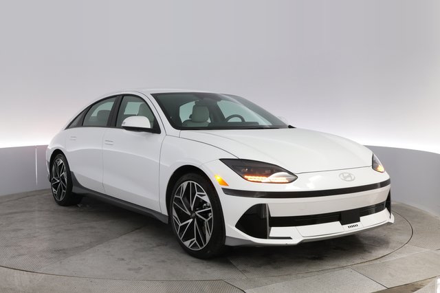 2024 Hyundai IONIQ 6 — photo 10 of 20