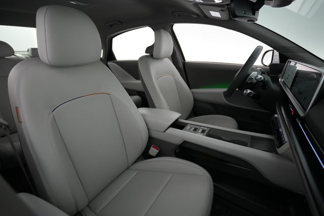 2024 Hyundai IONIQ 6 — photo 18 of 20