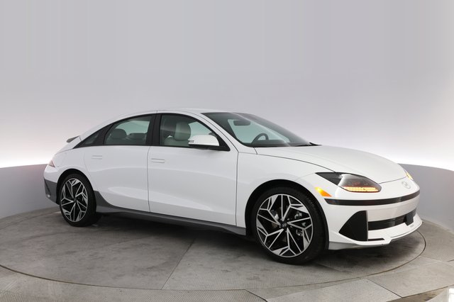2024 Hyundai IONIQ 6 — photo 11 of 20