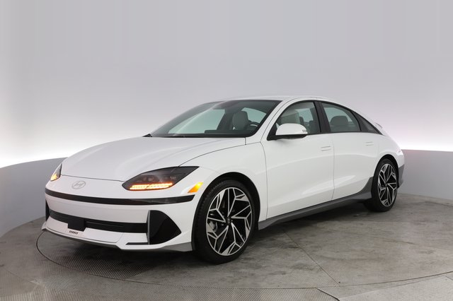 2024 Hyundai IONIQ 6 — VIN KMHM34AA8RA073918