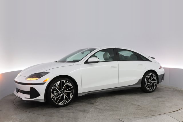 2024 Hyundai IONIQ 6 — photo 14 of 20